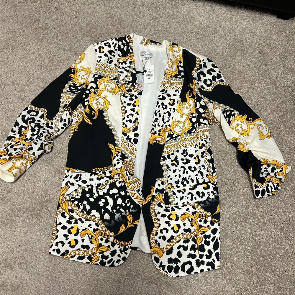 Beautiful dressy jacket